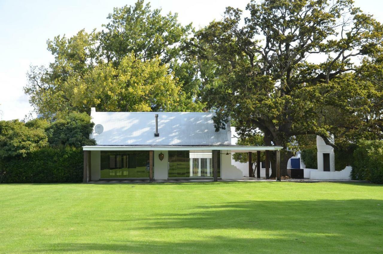 La Paris Estate Hotel Franschhoek Exterior photo
