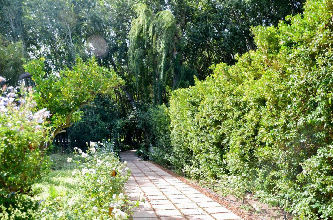 La Paris Estate Hotel Franschhoek Exterior photo