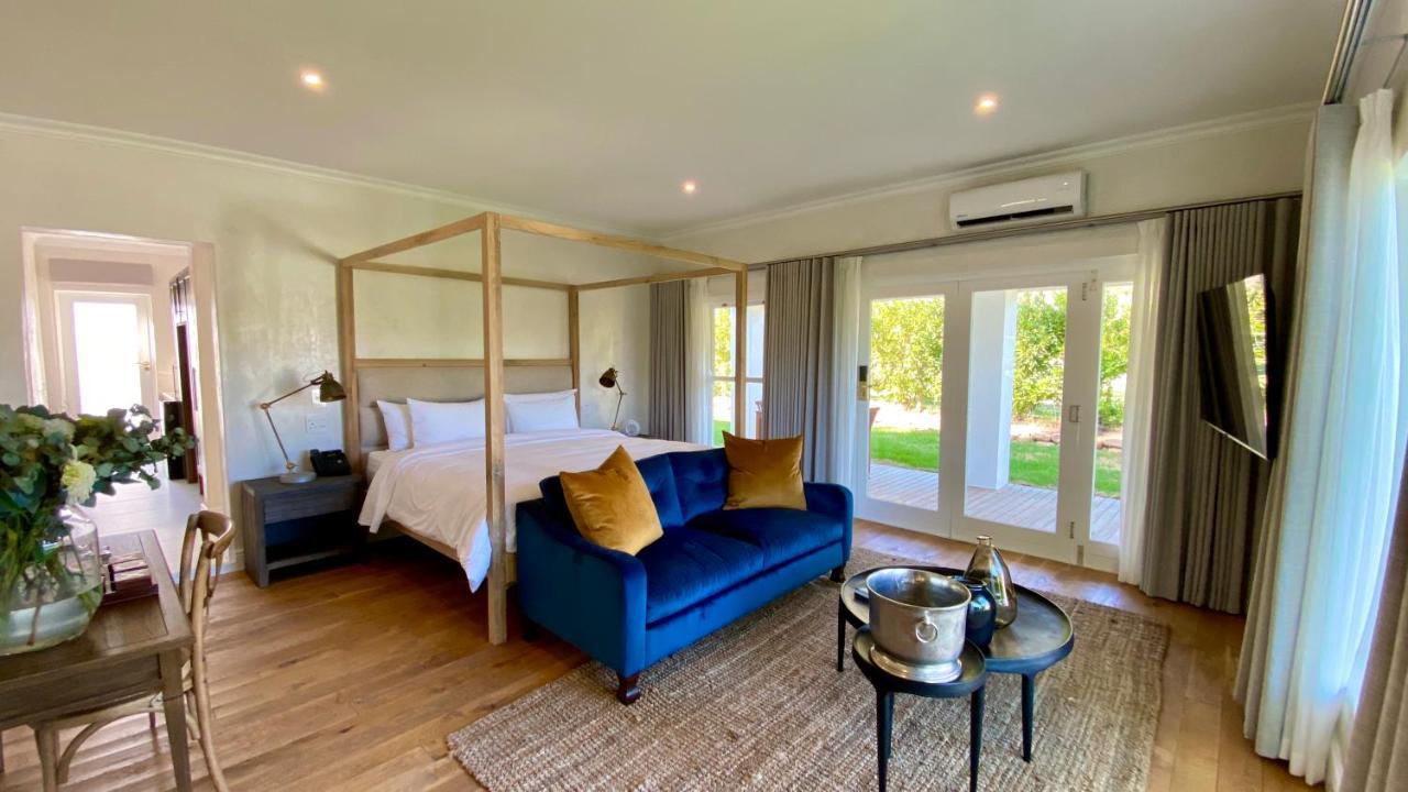 La Paris Estate Hotel Franschhoek Exterior photo